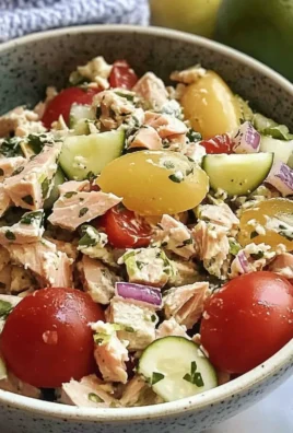 Mediterranean Tuna Salad