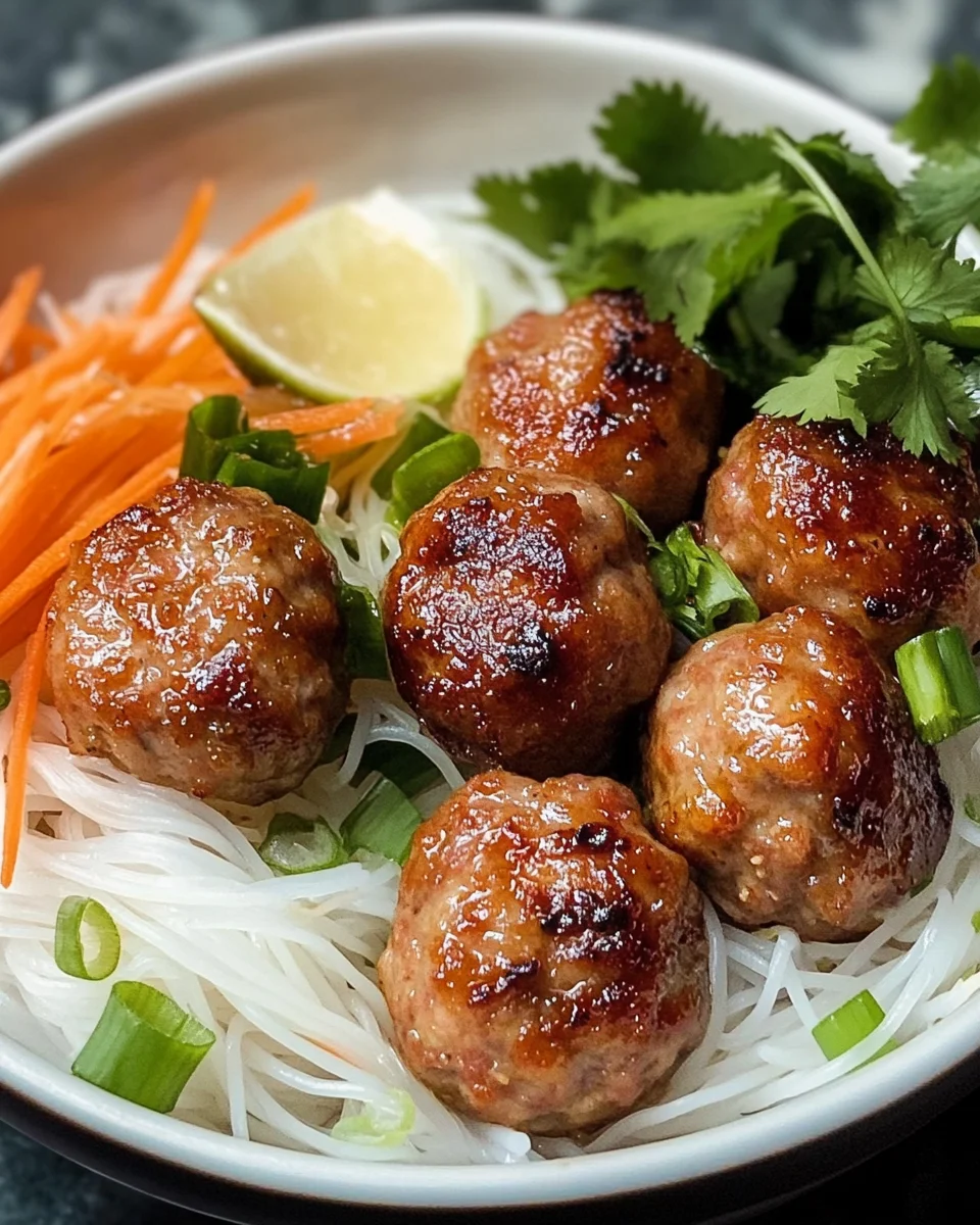 Bun Cha: Easy Vietnamese Meatballs for Flavorful Dinners
