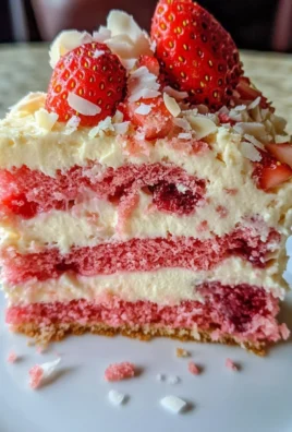 Strawberry Earthquake Cake