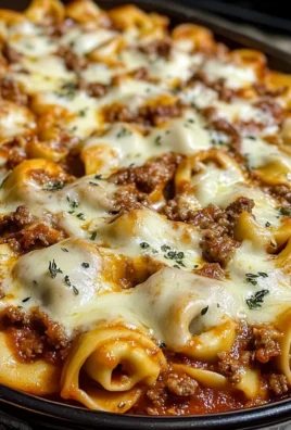 Cheesy Beef Tortellini Bake: A Family Favorite Dinner