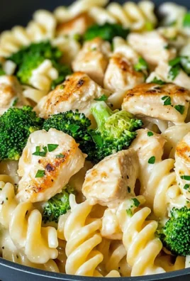Chicken Broccoli Alfredo