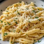 One Pot Creamy Garlic Pasta (Just 20 Minutes!)
